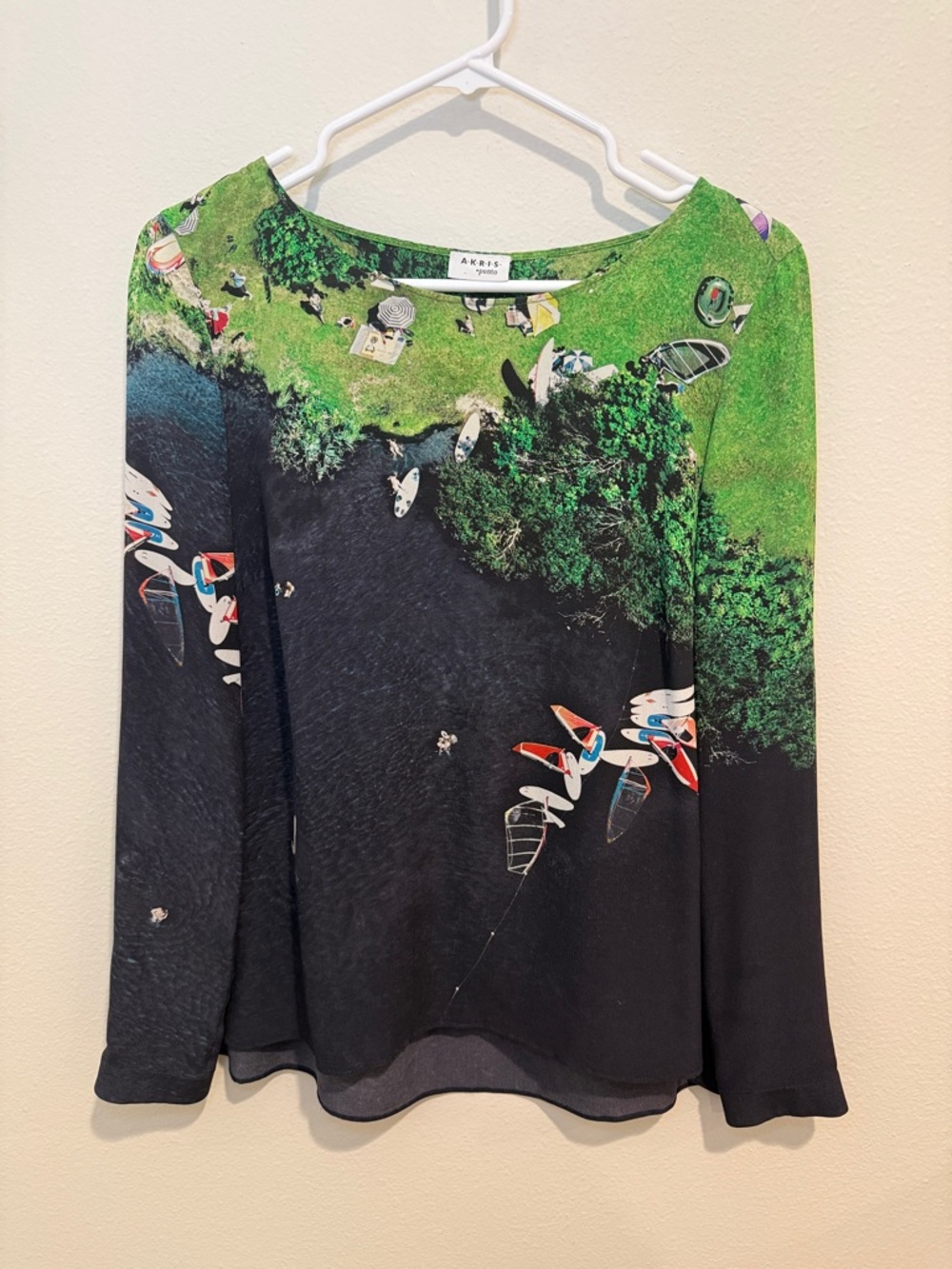 Akris Punto Printed Green Scenic Boat-Detail Top